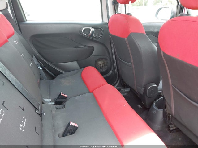 45031152 :رقم المزاد ، ZFBCFAAH4EZ010042 vin ، 2014 Fiat 500l Pop مزاد بيع