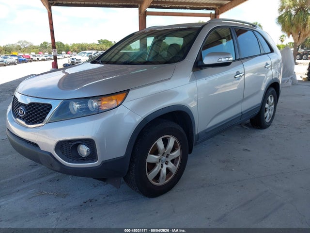 Продаж на аукціоні авто 2013 Kia Sorento Lx, vin: 5XYKT4A61DG404435, номер лоту: 45031171