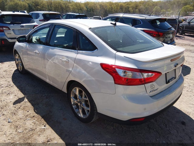 Продаж на аукціоні авто 2014 Ford Focus Titanium, vin: 1FADP3J24EL292715, номер лоту: 45031172