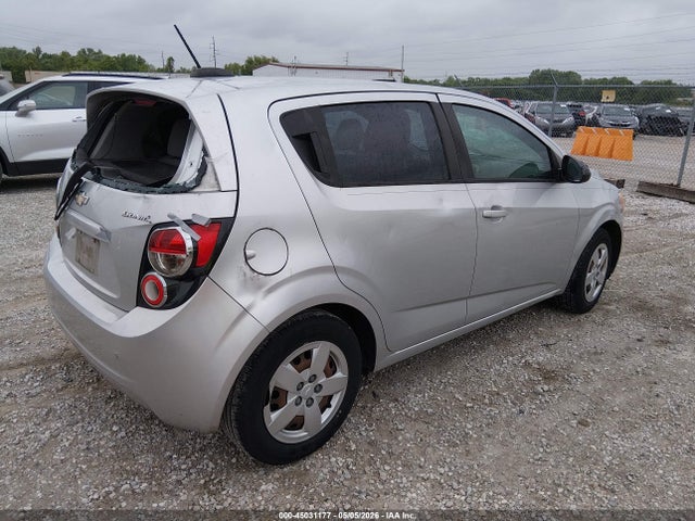 1G1JB6SH6F4150581 Chevrolet Sonic Ls Manual