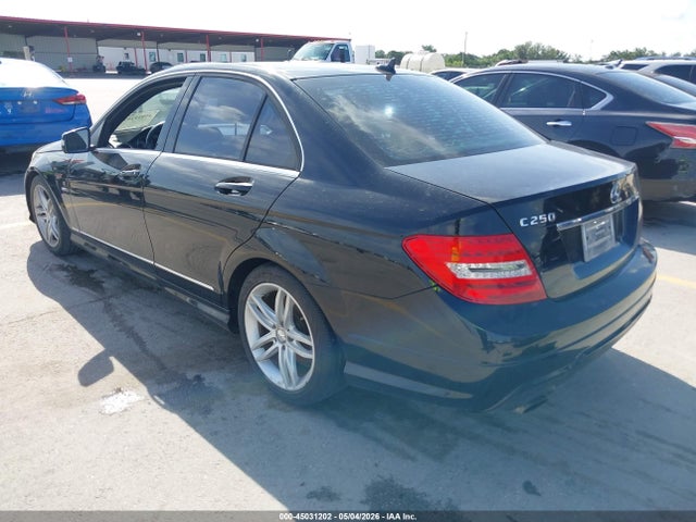 2012 Mercedes-benz C 250 Sport მანქანა იყიდება აუქციონზე, vin: WDDGF4HB1CR215807, აუქციონის ნომერი: 45031202