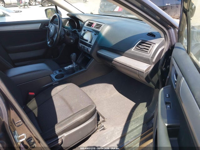2017 Subaru Outback 2.5i Premium მანქანა იყიდება აუქციონზე, vin: 4S4BSACC7H3320565, აუქციონის ნომერი: 45031215