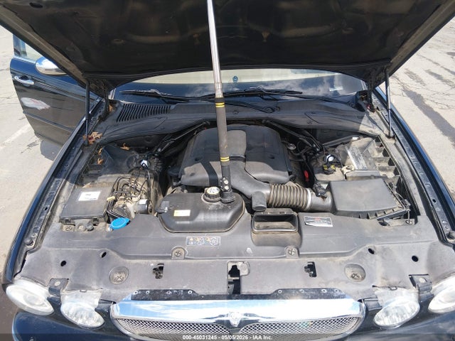 45031245 :رقم المزاد ، SAJWA82B45TG41120 vin ، 2005 Jaguar Xj Super V8 مزاد بيع