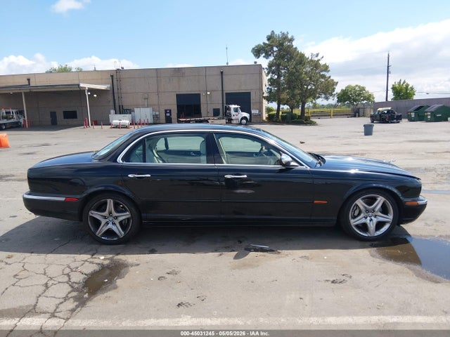 45031245 :رقم المزاد ، SAJWA82B45TG41120 vin ، 2005 Jaguar Xj Super V8 مزاد بيع