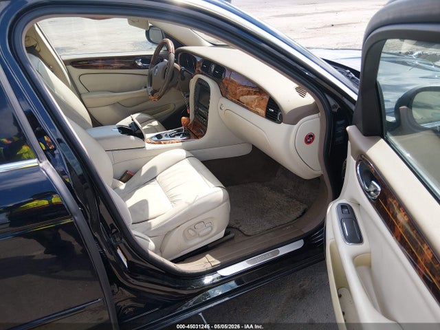 45031245 :رقم المزاد ، SAJWA82B45TG41120 vin ، 2005 Jaguar Xj Super V8 مزاد بيع