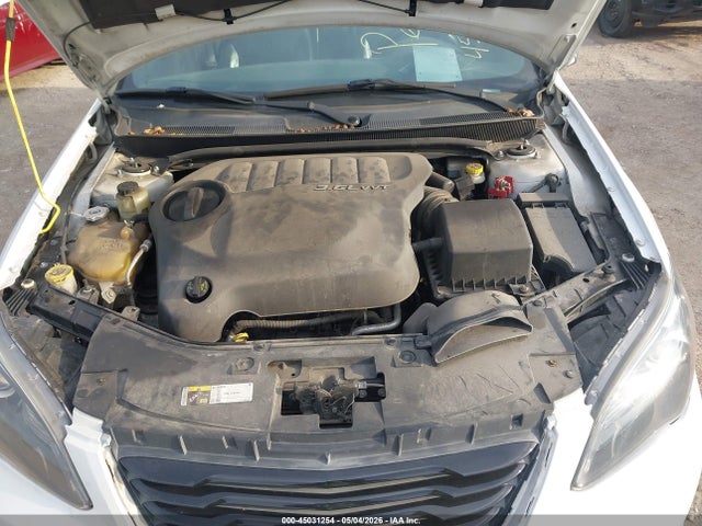 Продаж на аукціоні авто 2014 Chrysler 200 Limited, vin: 1C3CCBCG7EN135855, номер лоту: 45031254