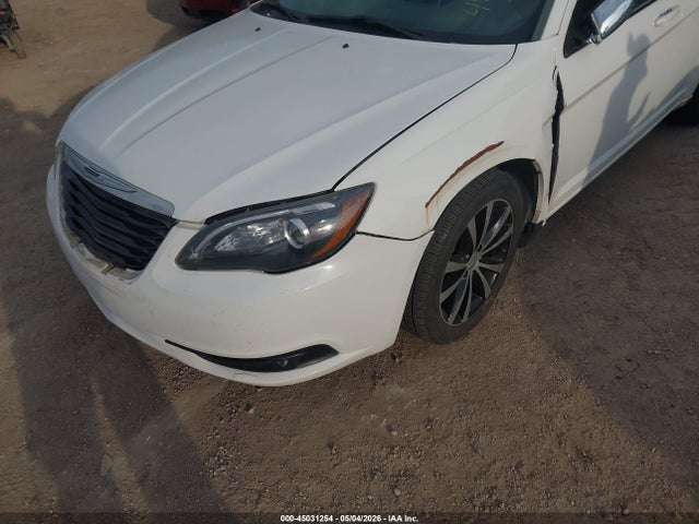 Продаж на аукціоні авто 2014 Chrysler 200 Limited, vin: 1C3CCBCG7EN135855, номер лоту: 45031254