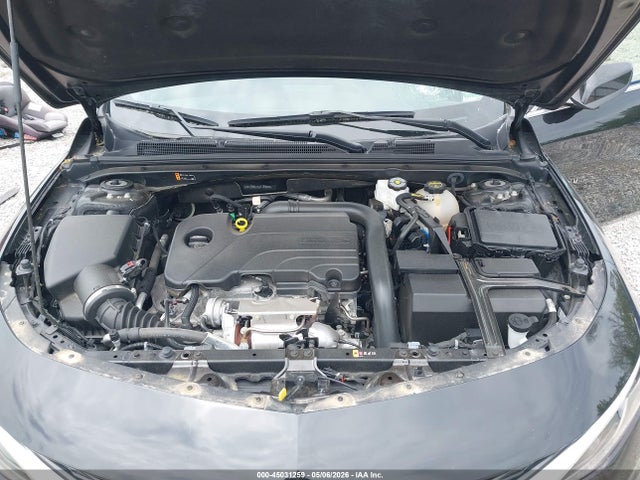 1G1ZD5STXSF140999 Chevrolet Malibu Fwd 1lt