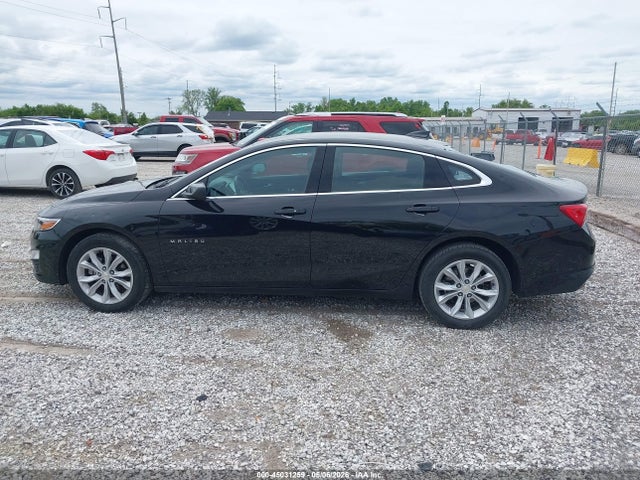 1G1ZD5STXSF140999 Chevrolet Malibu Fwd 1lt