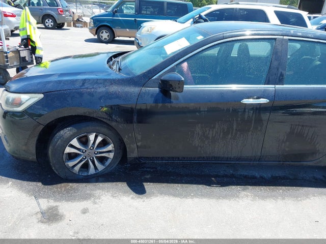 Продажа на аукционе авто 2015 Honda Accord Lx, vin: 1HGCR2F35FA018286, номер лота: 45031261