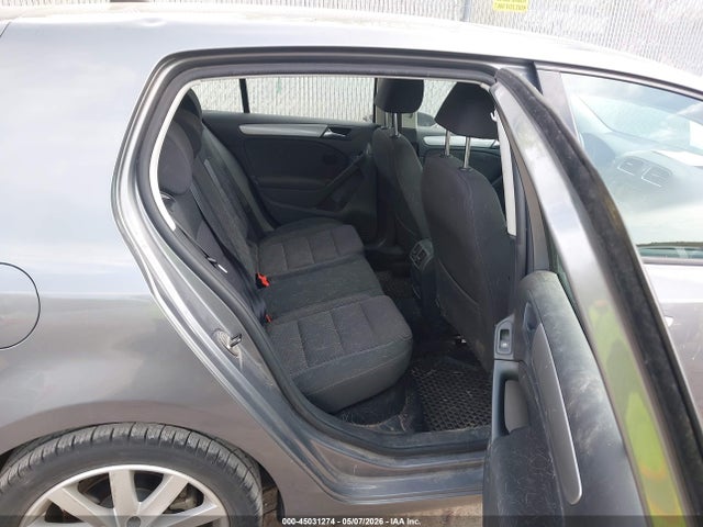 2013 Volkswagen Golf 2.0l Tdi 4-door მანქანა იყიდება აუქციონზე, vin: WVWNM7AJ0DW046893, აუქციონის ნომერი: 45031274