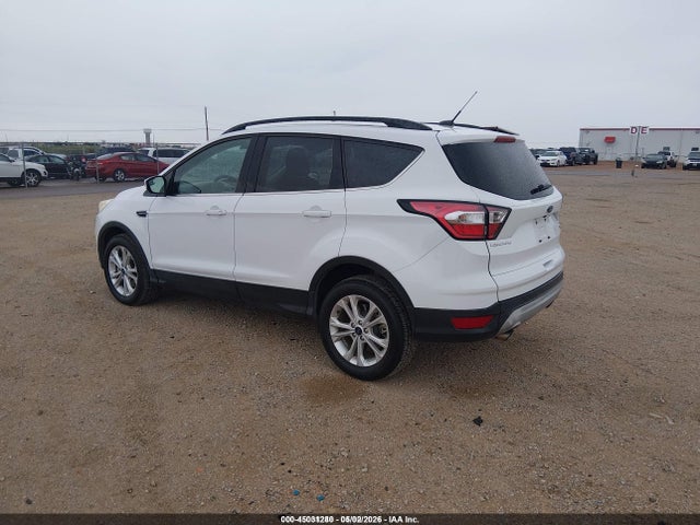 Продаж на аукціоні авто 2018 Ford Escape Se, vin: 1FMCU9GD2JUD08744, номер лоту: 45031280
