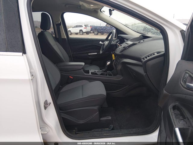 Продаж на аукціоні авто 2018 Ford Escape Se, vin: 1FMCU9GD2JUD08744, номер лоту: 45031280