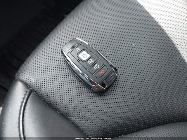 2017 Lincoln Mkc Reserve მანქანა იყიდება აუქციონზე, vin: 5LMCJ3D97HUL21406, აუქციონის ნომერი: 45031312