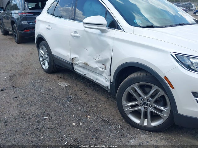 2017 Lincoln Mkc Reserve მანქანა იყიდება აუქციონზე, vin: 5LMCJ3D97HUL21406, აუქციონის ნომერი: 45031312