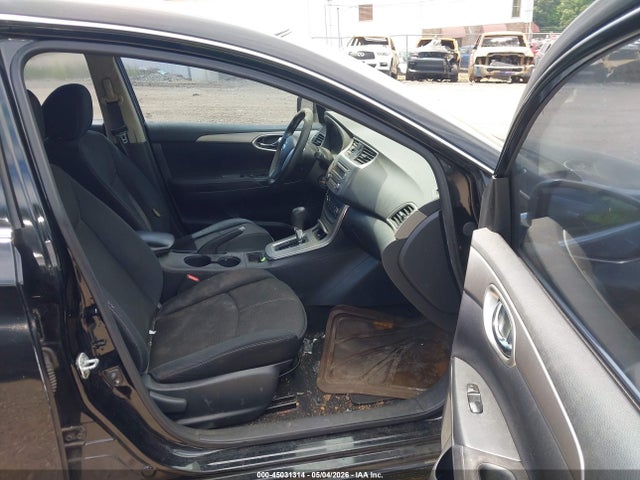 Продажа на аукционе авто 2014 Nissan Sentra S, vin: 3N1AB7AP6EY213053, номер лота: 45031314