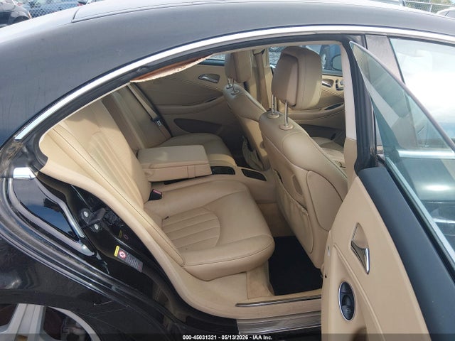 2011 Mercedes-benz Cls 550 მანქანა იყიდება აუქციონზე, vin: WDDDJ7CBXBA171877, აუქციონის ნომერი: 45031321