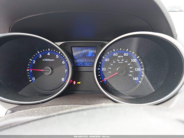 Продажа на аукционе авто 2015 Hyundai Tucson Se, vin: KM8JU3AG9FU955849, номер лота: 45031333