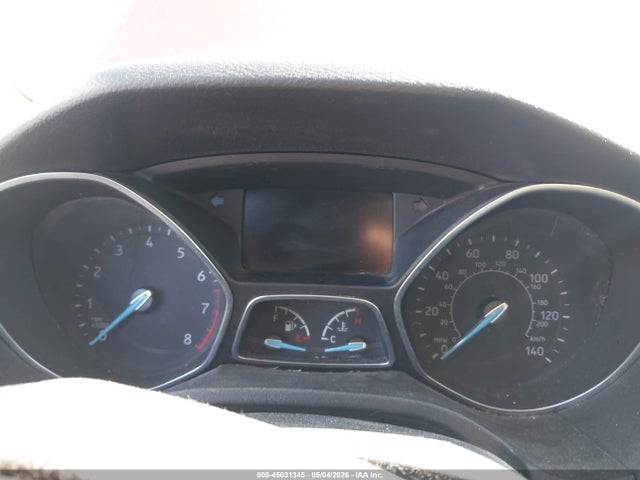 45031345 :رقم المزاد ، 1FADP3F21FL316723 vin ، 2015 Ford Focus Se مزاد بيع