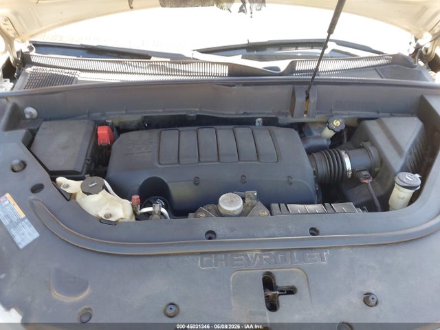 45031346 :رقم المزاد ، 1GNKRGED1BJ102222 vin ، 2011 Chevrolet Traverse 1lt مزاد بيع