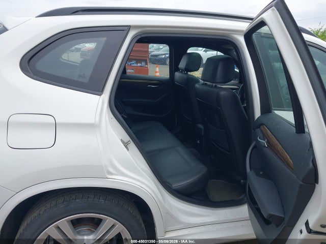 2014 Bmw X1 Xdrive28i მანქანა იყიდება აუქციონზე, vin: WBAVL1C51EVY23019, აუქციონის ნომერი: 45031350