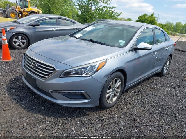 Продажа на аукционе авто 2015 Hyundai Sonata Se, vin: 5NPE24AF4FH145922, номер лота: 45031351