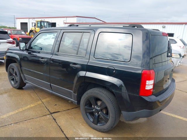 45031377 :رقم المزاد ، 1C4NJPBA3FD387419 vin ، 2015 Jeep Patriot Altitude Edition مزاد بيع