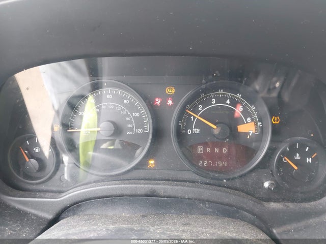 45031377 :رقم المزاد ، 1C4NJPBA3FD387419 vin ، 2015 Jeep Patriot Altitude Edition مزاد بيع