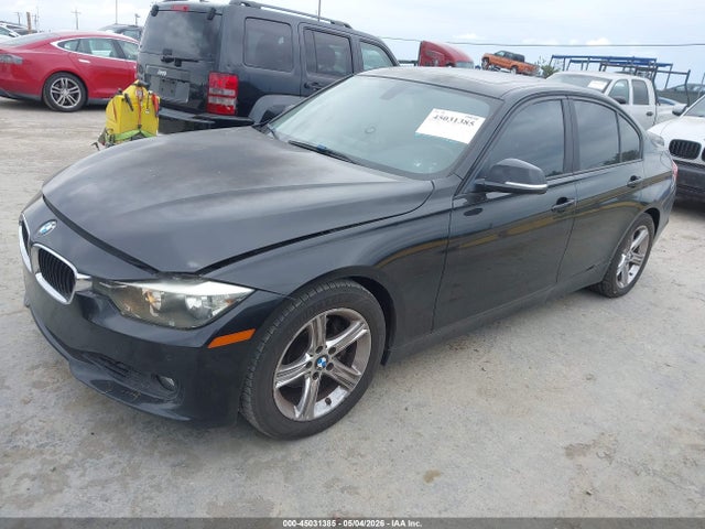 2013 Bmw 328i მანქანა იყიდება აუქციონზე, vin: WBA3C1C56DF442508, აუქციონის ნომერი: 45031385