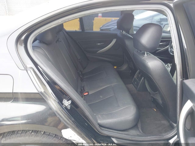 2013 Bmw 328i მანქანა იყიდება აუქციონზე, vin: WBA3C1C56DF442508, აუქციონის ნომერი: 45031385