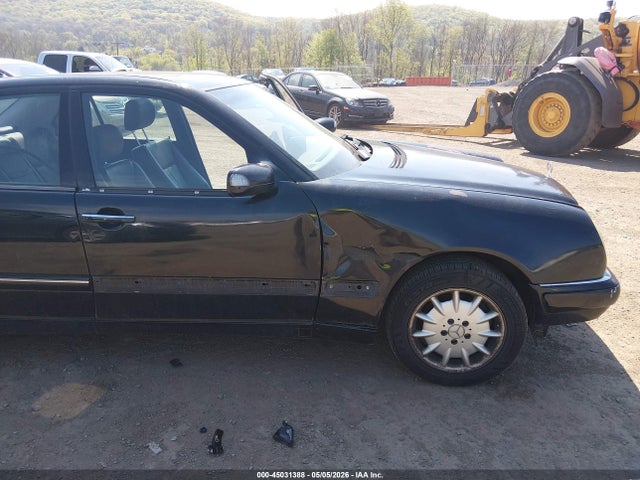 2002 Mercedes-benz E 320 4m/4m Special Edition მანქანა იყიდება აუქციონზე, vin: WDBJF82J12X062393, აუქციონის ნომერი: 45031388