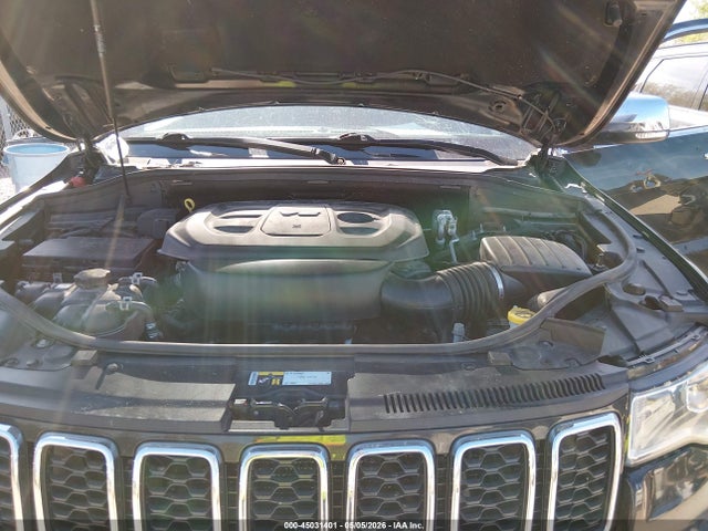 2017 Jeep Grand Cherokee Limited 4x4 მანქანა იყიდება აუქციონზე, vin: 1C4RJFBG6HC849822, აუქციონის ნომერი: 45031401