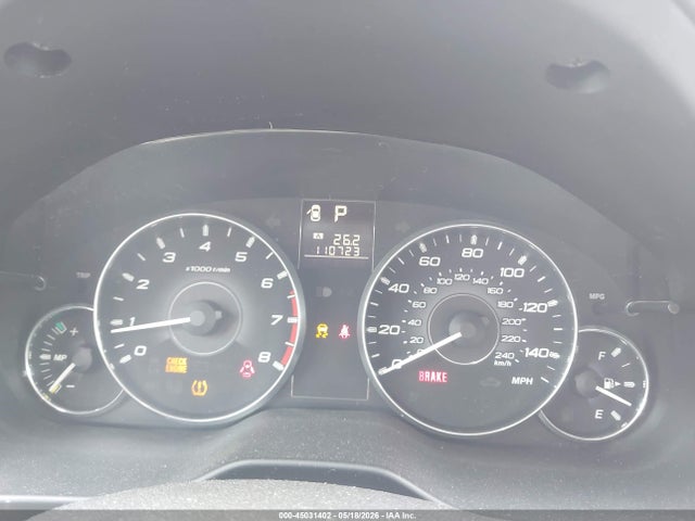 45031402 :رقم المزاد ، 4S4BRCKC0B3439655 vin ، 2011 Subaru Outback 2.5i Limited مزاد بيع