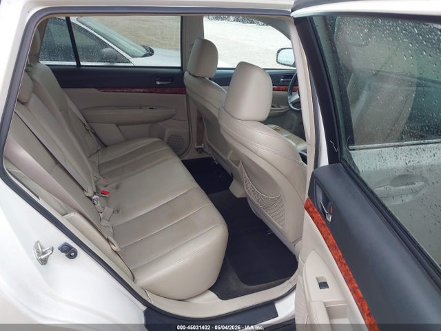 45031402 :رقم المزاد ، 4S4BRCKC0B3439655 vin ، 2011 Subaru Outback 2.5i Limited مزاد بيع