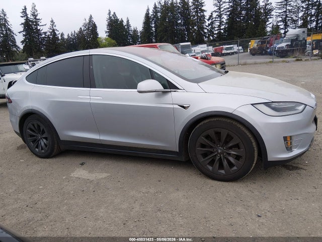 Tesla Model X 100d/75d/p100d 2018 5YJXCBE23JF099833 Image 13