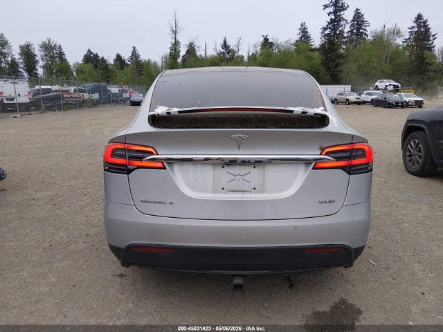 Tesla Model X 100d/75d/p100d 2018 5YJXCBE23JF099833 Image 16