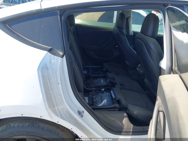 5YJYGDEEXMF160811 Tesla Model Y Long Range Dual Motor All-wheel Drive