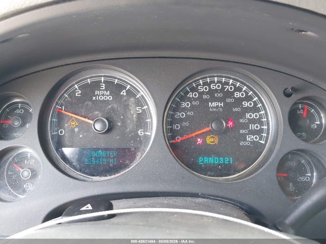 45031484 :رقم المزاد ، 1GNFC13018R110833 vin ، 2008 Chevrolet Tahoe Lt مزاد بيع