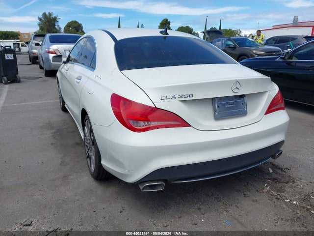 Продажа на аукционе авто 2015 Mercedes-benz Cla 250, vin: WDDSJ4EB5FN186143, номер лота: 45031491