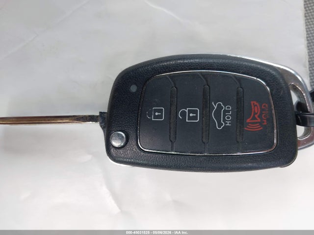 2017 Hyundai Sonata მანქანა იყიდება აუქციონზე, vin: 5NPE24AF2HH501545, აუქციონის ნომერი: 45031525