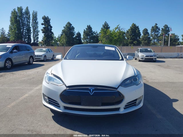 Продажа на аукционе авто 2013 Tesla Model S Performance, vin: 5YJSA1DP6DFP22342, номер лота: 45031533