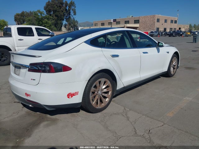 Продажа на аукционе авто 2013 Tesla Model S Performance, vin: 5YJSA1DP6DFP22342, номер лота: 45031533