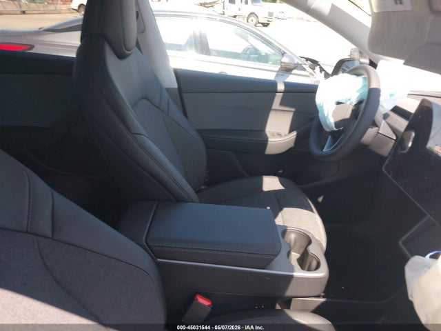 45031544 :رقم المزاد ، 7SAYGDED0TA600380 vin ، 2026 Tesla Model Y Premium Rear-wheel Drive/rear-wheel Drive مزاد بيع