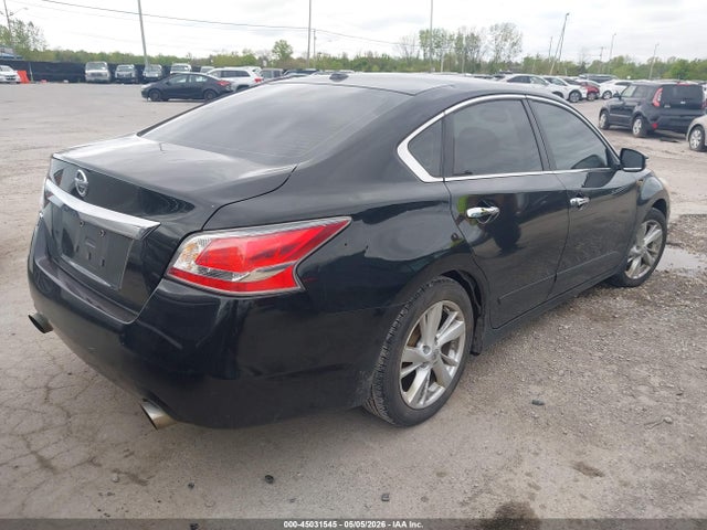 2015 Nissan Altima 2.5 Sl მანქანა იყიდება აუქციონზე, vin: 1N4AL3AP3FC100177, აუქციონის ნომერი: 45031545