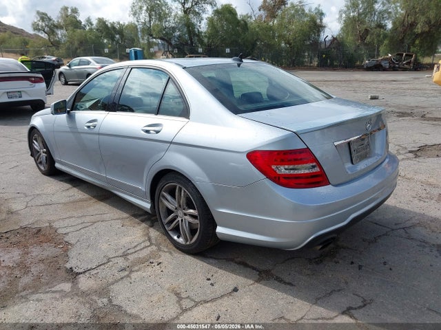 Aukcja sprzedaży 2013 Mercedes-benz C 250 Sport, vin: WDDGF4HB5DA784224, numer aukcji: 45031547