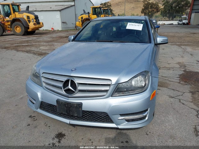 Aukcja sprzedaży 2013 Mercedes-benz C 250 Sport, vin: WDDGF4HB5DA784224, numer aukcji: 45031547