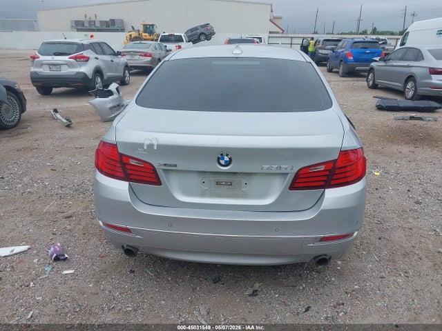 45031549 :رقم المزاد ، WBA5B3C59GG260288 vin ، 2016 Bmw 535i Xdrive مزاد بيع