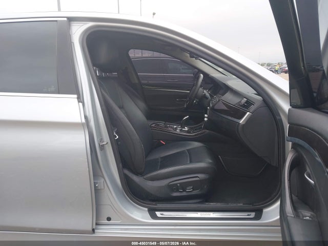 45031549 :رقم المزاد ، WBA5B3C59GG260288 vin ، 2016 Bmw 535i Xdrive مزاد بيع