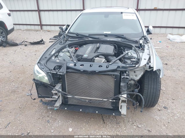 45031549 :رقم المزاد ، WBA5B3C59GG260288 vin ، 2016 Bmw 535i Xdrive مزاد بيع