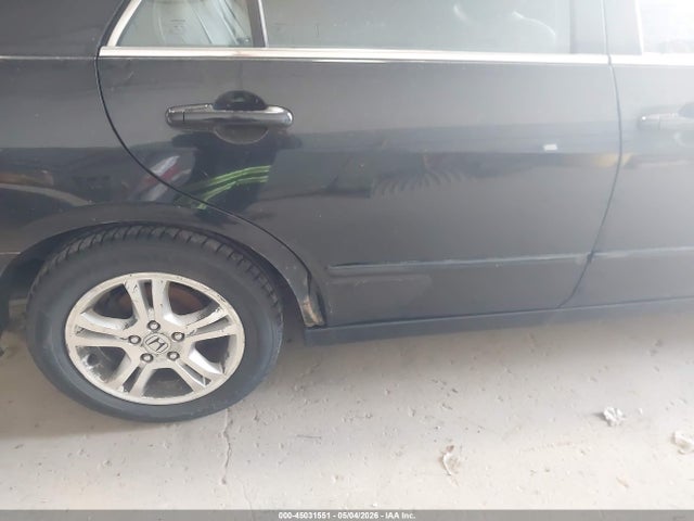 Продажа на аукционе авто 2007 Honda Accord 2.4 Ex, vin: 1HGCM568X7A076715, номер лота: 45031551